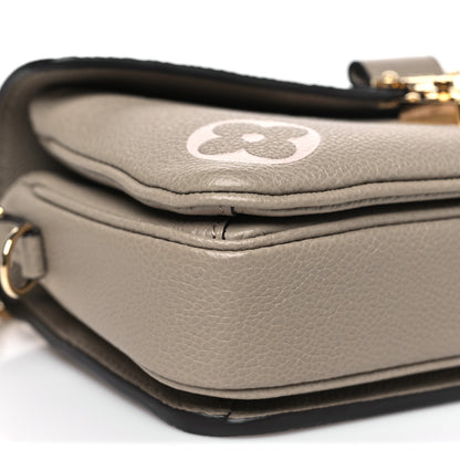 Louis Vuitton Empreinte Monogram Giant Pochette Metis East West Tourterelle Creme 8 of 10
