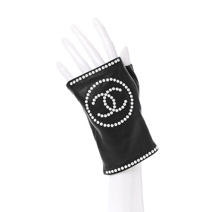 Chanel Lambskin Fingerless Pearl CC Gloves 7.5 Black 3 of 10