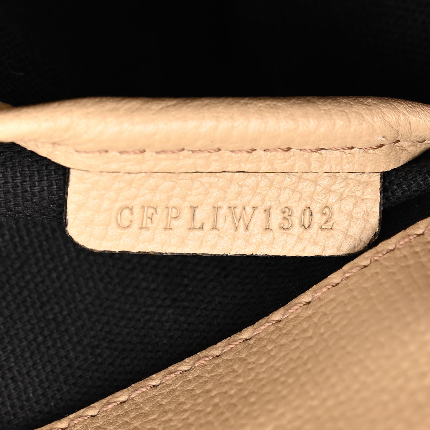 Burberry Derby Calfskin Beasts Medium Banner Tote Khaki 8 of 11