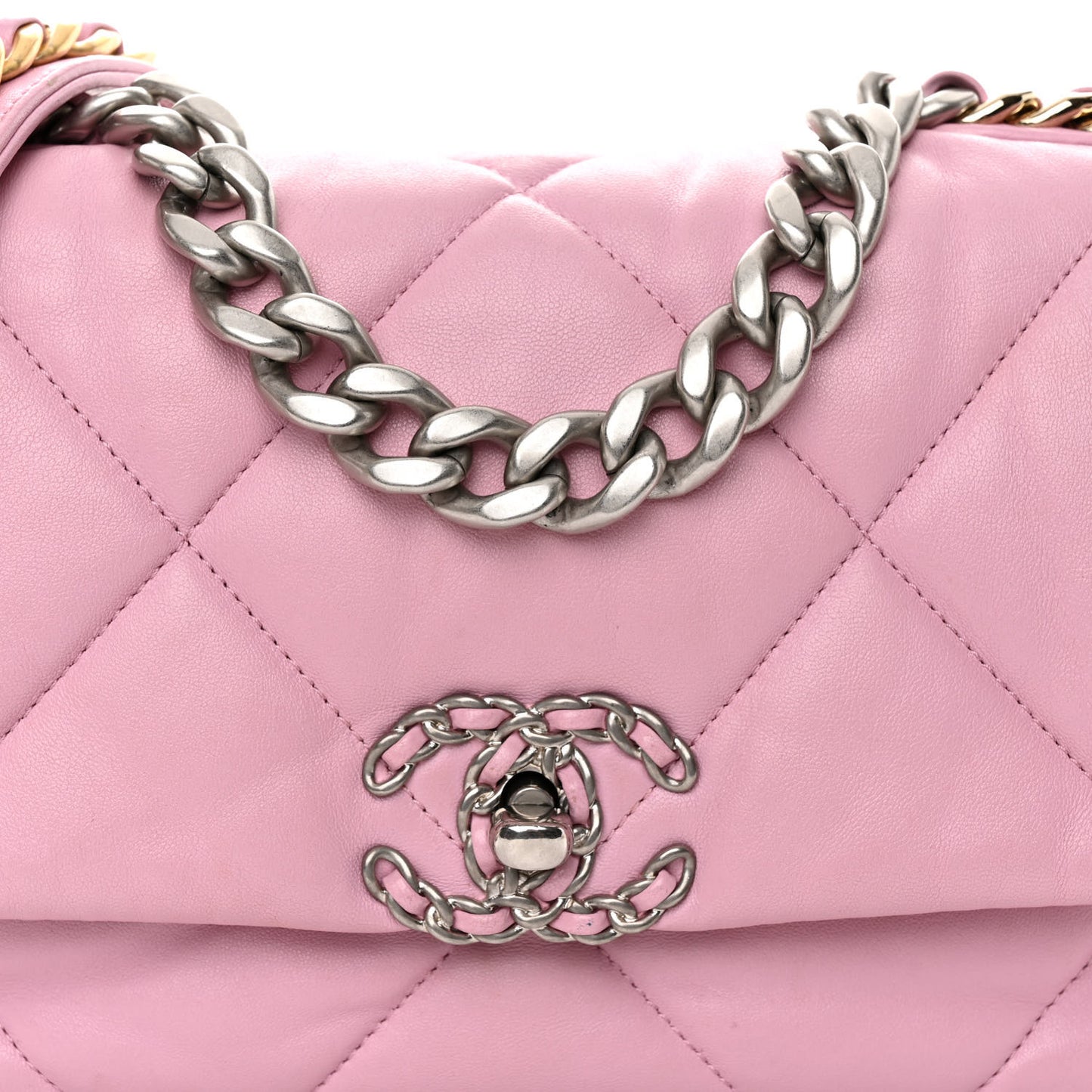 Lambskin Quilted Medium Chanel 19 Flap Pink
