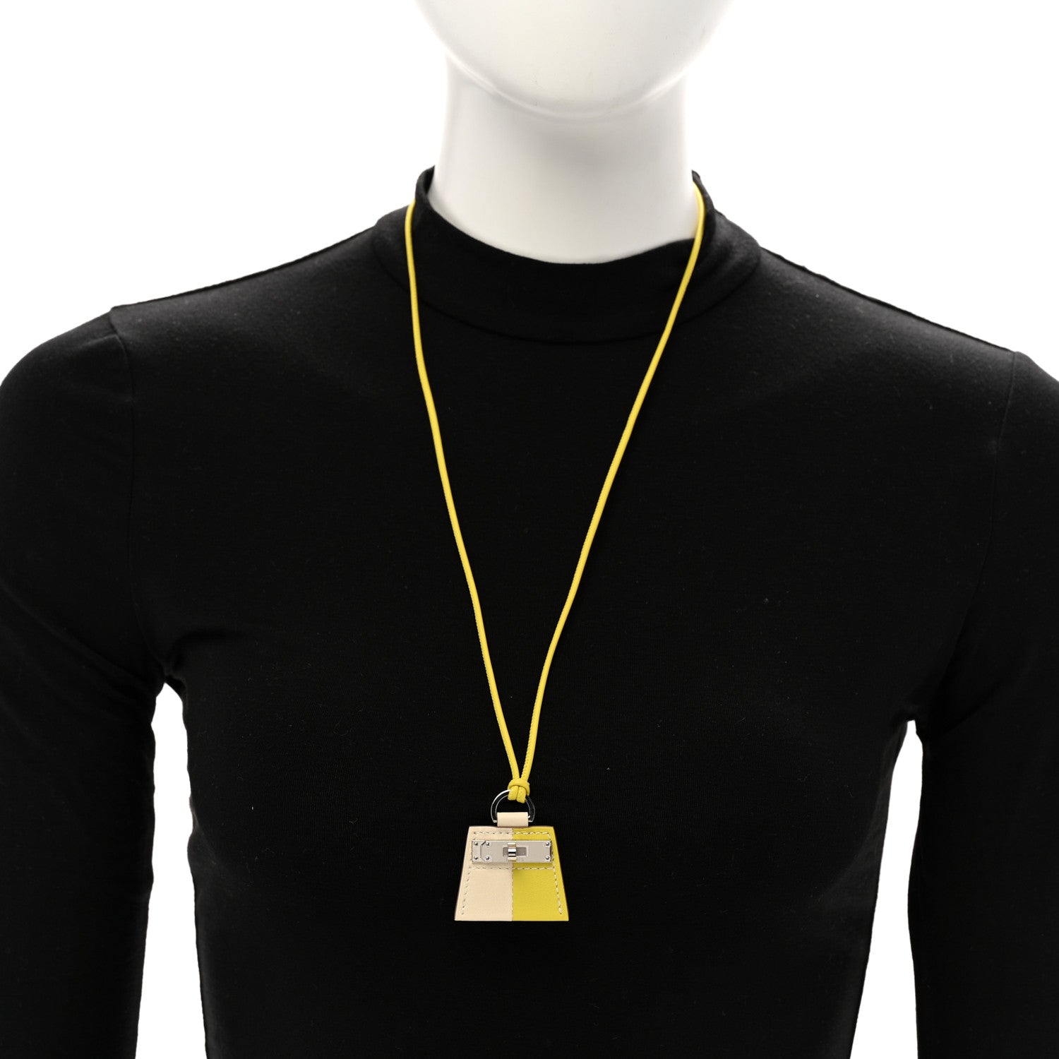 Hermes Swift Monpetit Small Kelly Pendant Necklace Nata Lime 2 of 6