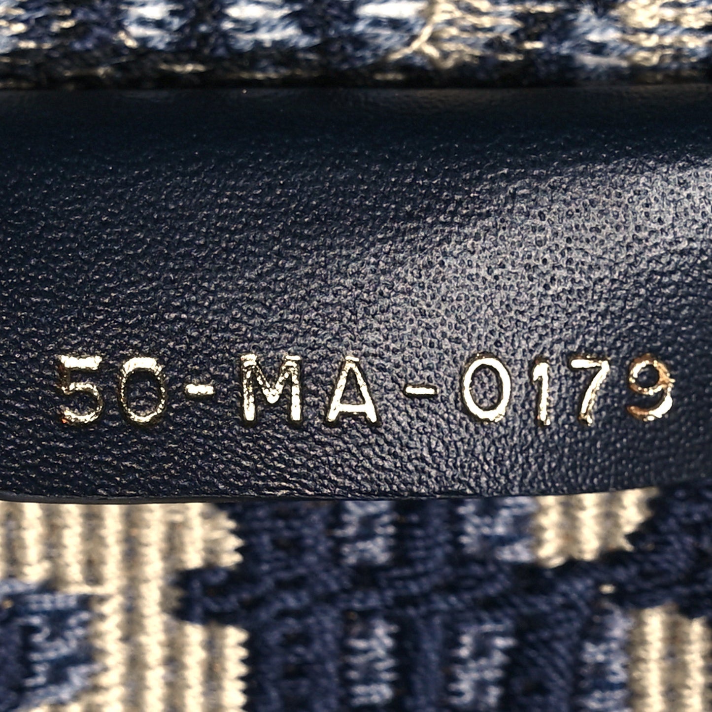 Oblique Book Tote Blue Multicolor
