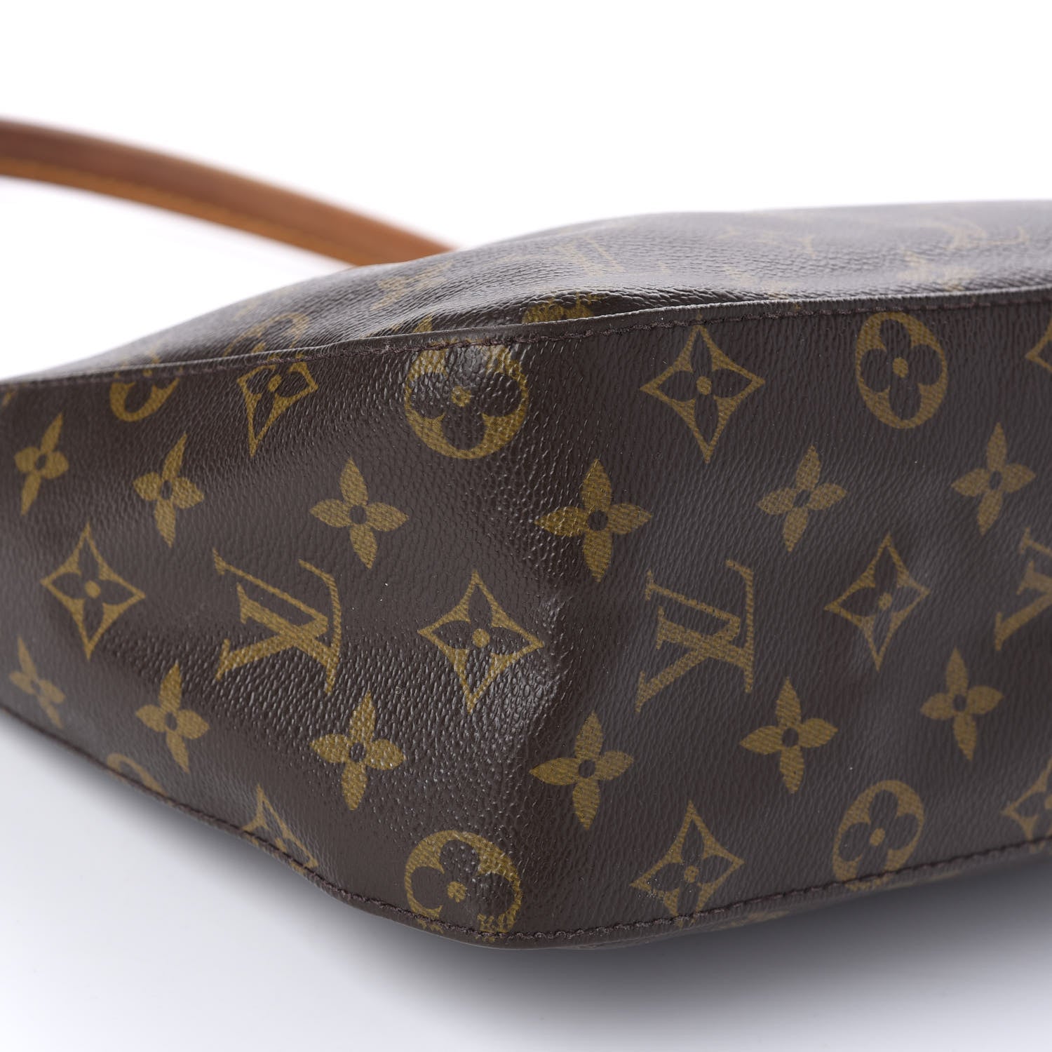 Louis Vuitton Monogram Looping MM 6 of 12