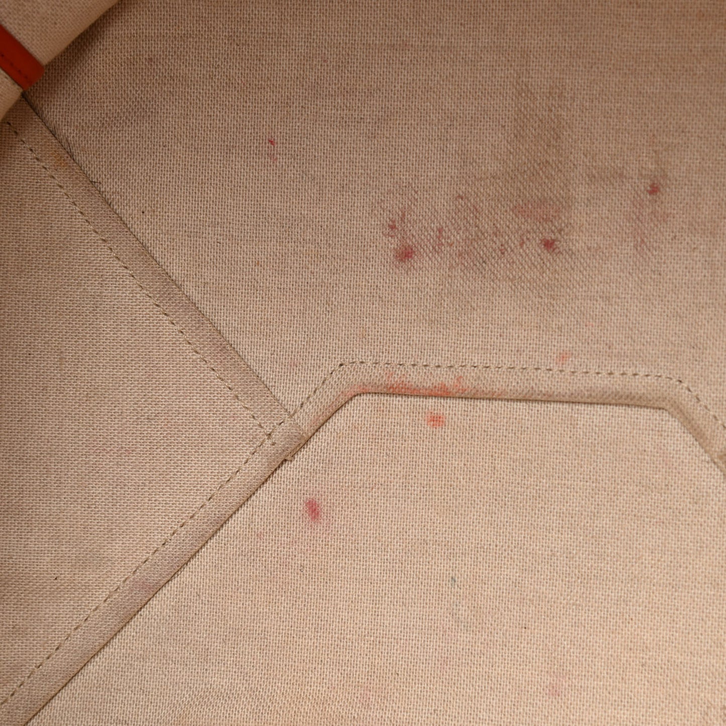 Soft Grained Calfskin Small Belt Cabas Phantom Brick