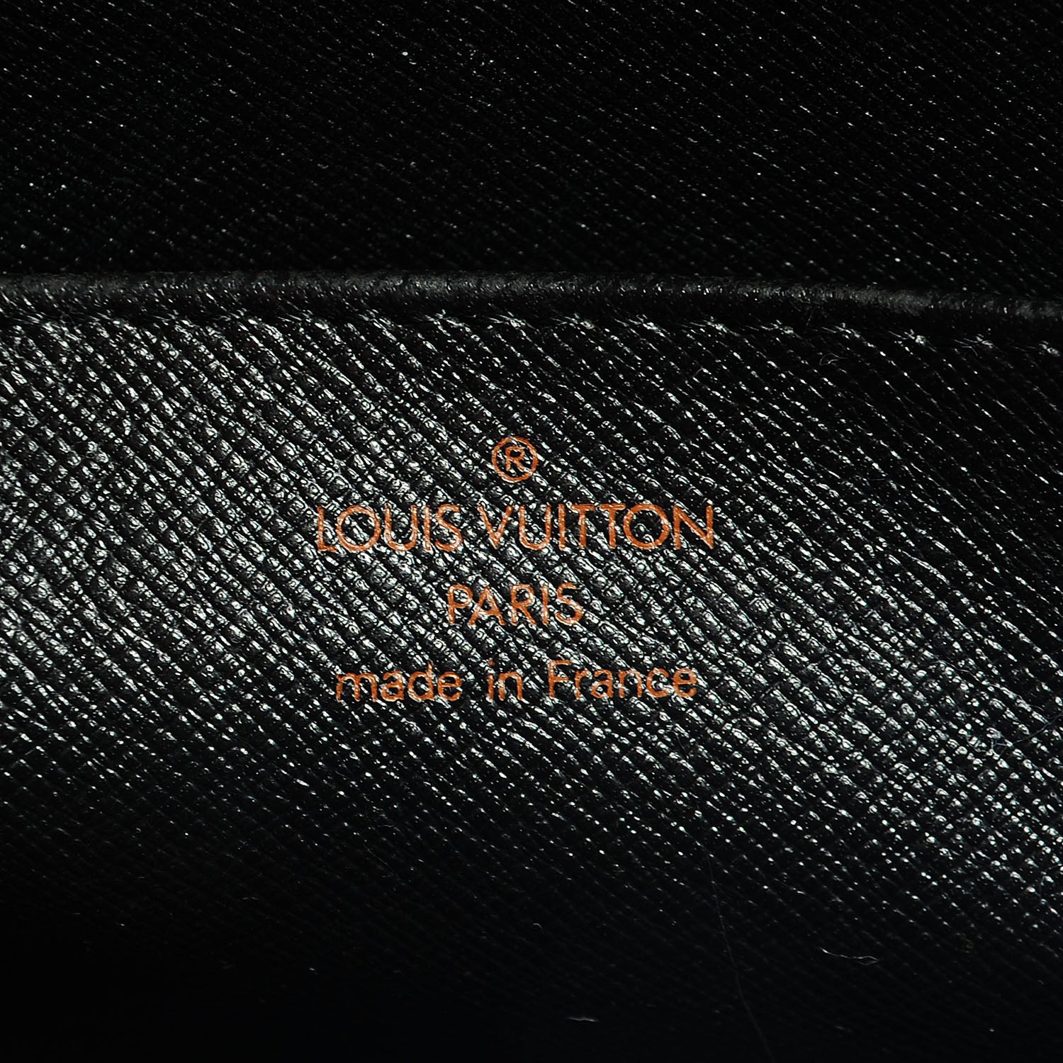Louis Vuitton Epi Pouchette Homme Black 6 of 7
