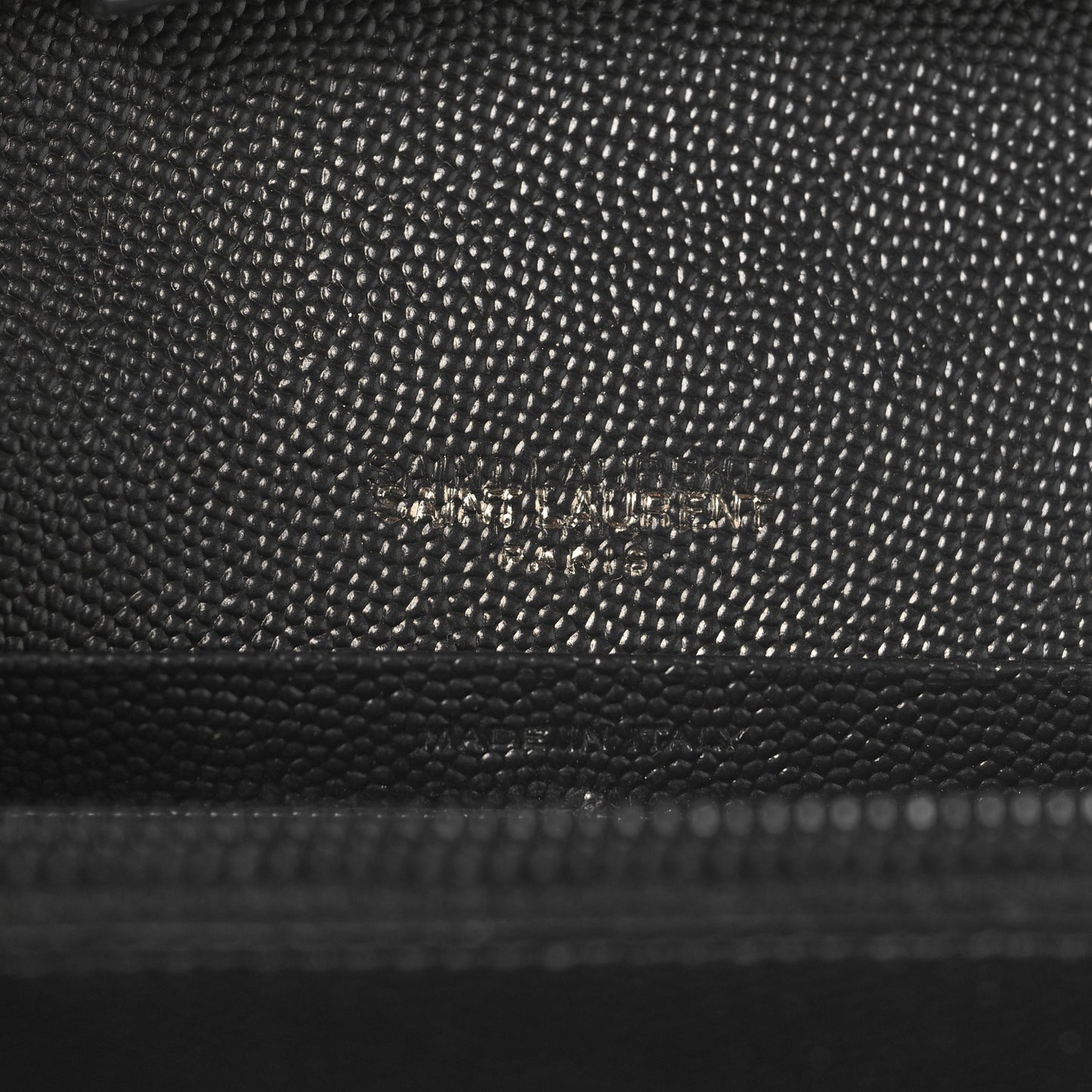 Grain De Poudre Matelasse Chevron Monogram Monochrome Chain Wallet Black