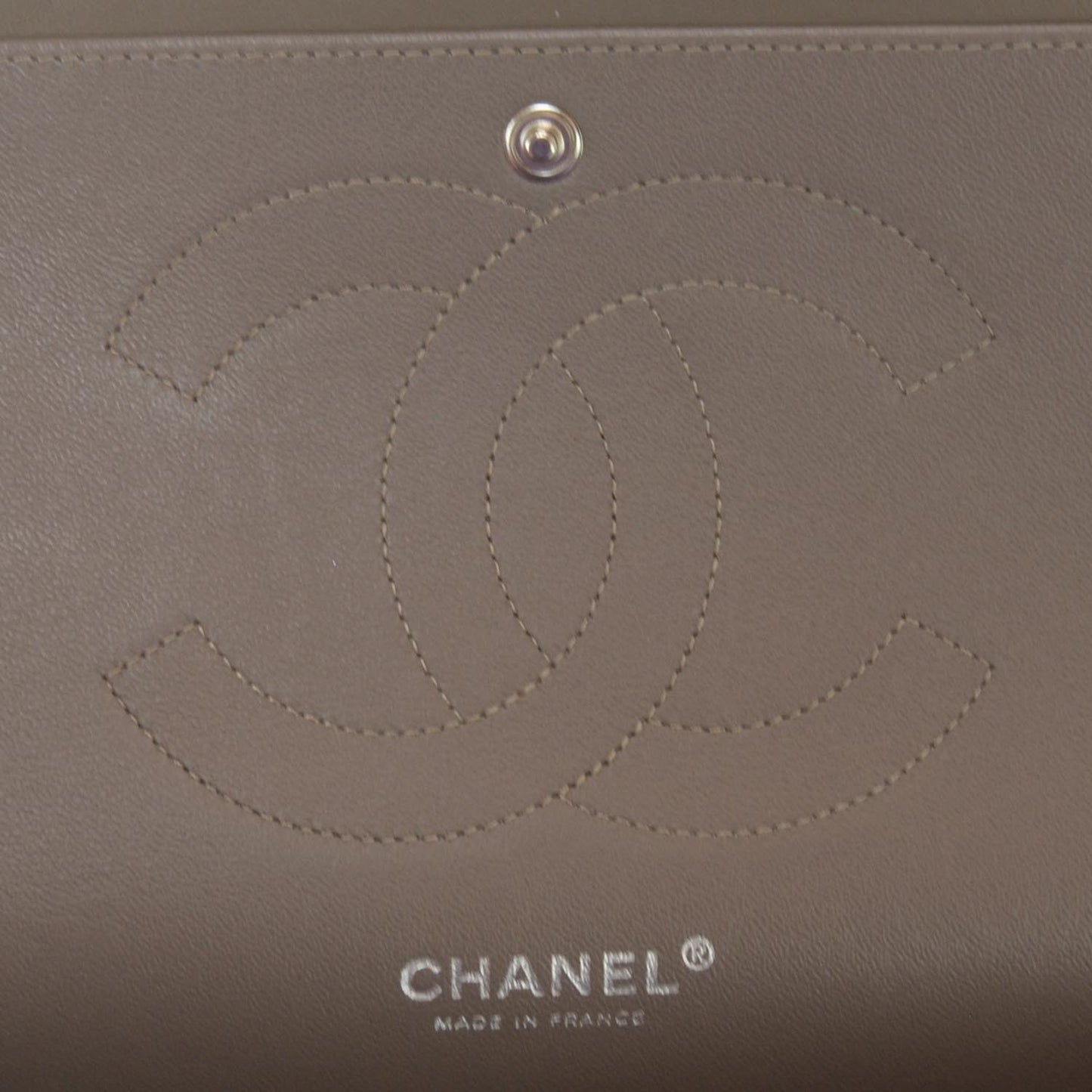 Patent Jumbo Double Flap Taupe