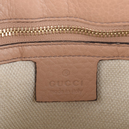 Gucci Pebbled Calfskin Medium Soho Flap Crossbody Camelia 6 of 7