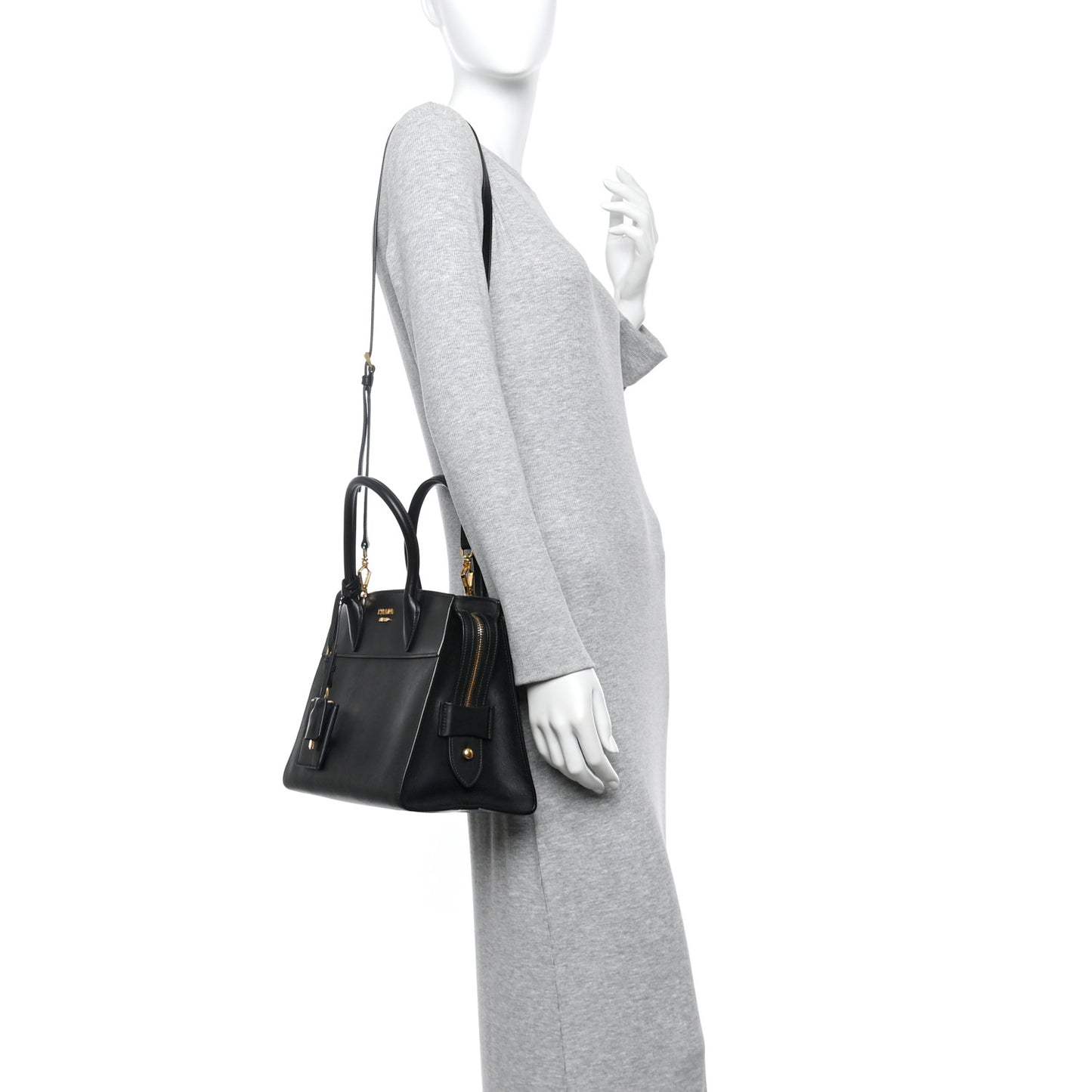 Saffiano City Calfskin Medium Esplanade Tote Black