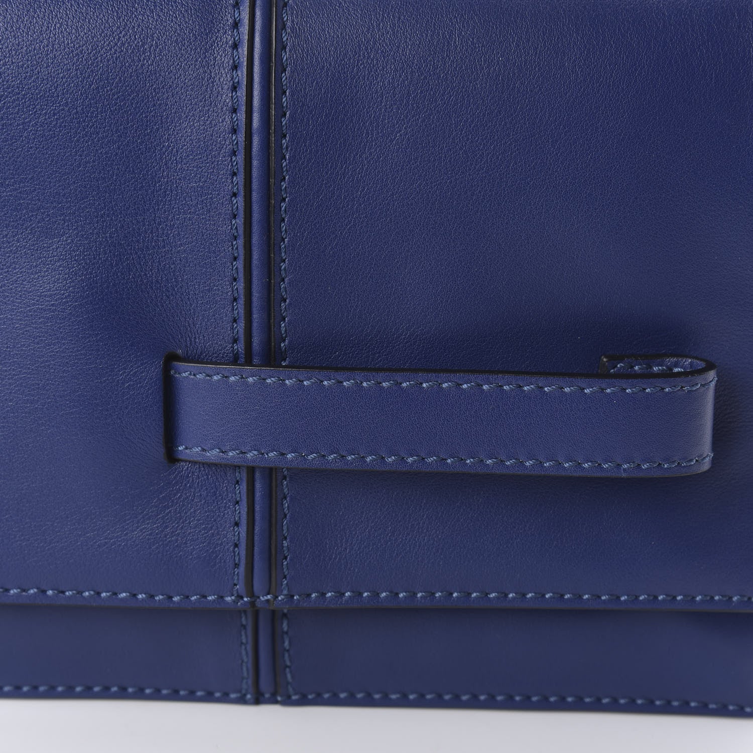 Valentino Garavani Vitello My Own Code Clutch Royal 9 of 10