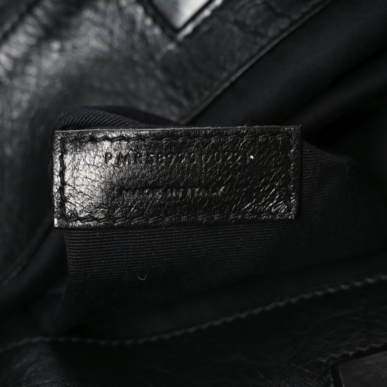 Saint Laurent Crinkled Calfskin Matelasse Monogram Medium Niki Shopper Tote Black 7 of 10