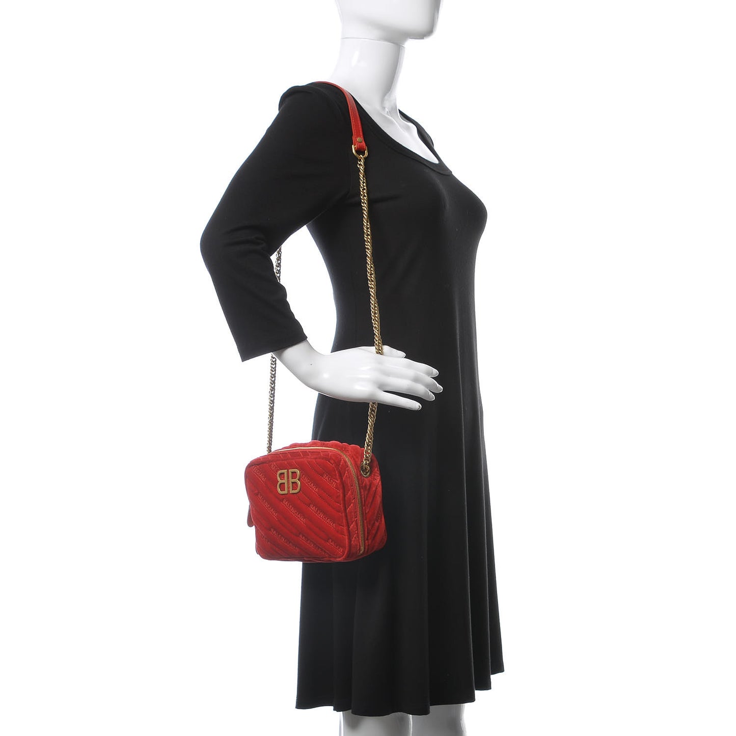 Velvet Logo Matelasse BB XS Reporter Bag Red