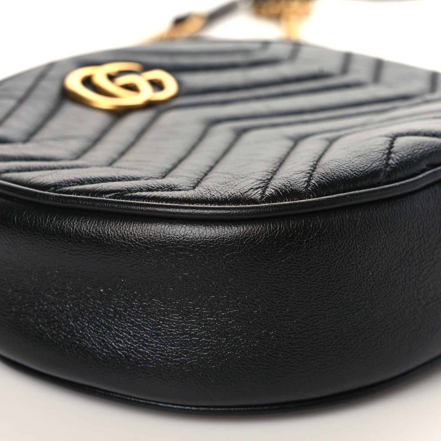 Gucci Azalea Calfskin Matelasse Heart Mini GG Marmont Round Shoulder Bag Black 8 of 9