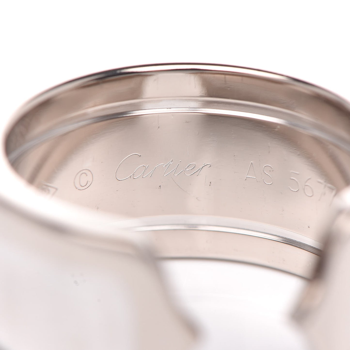 18K White Gold 10mm Logo De Ring 51 5.75