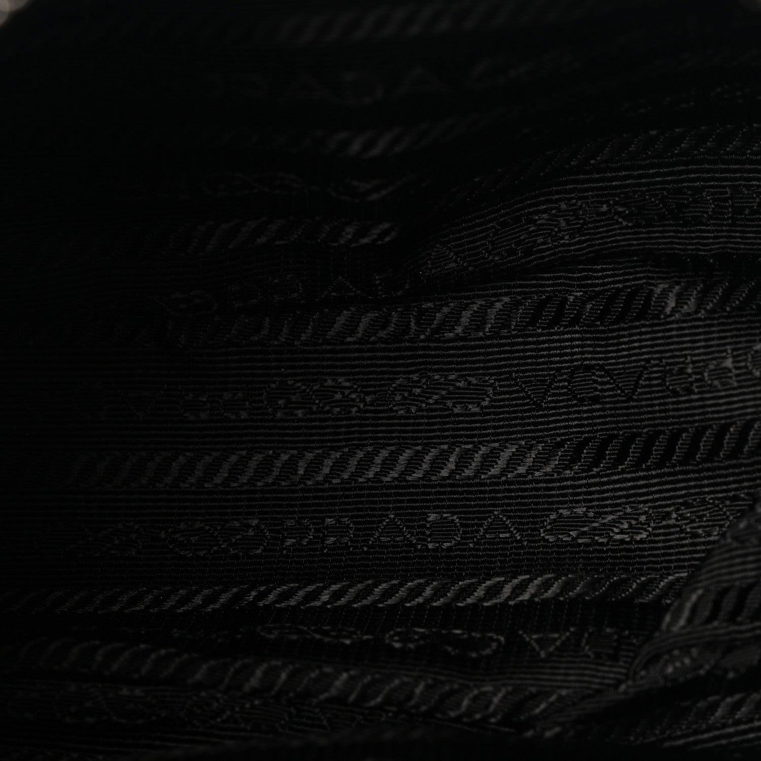 Prada Re-Nylon Saffiano Re-Edition 2005 Shoulder Bag Black 5 of 13