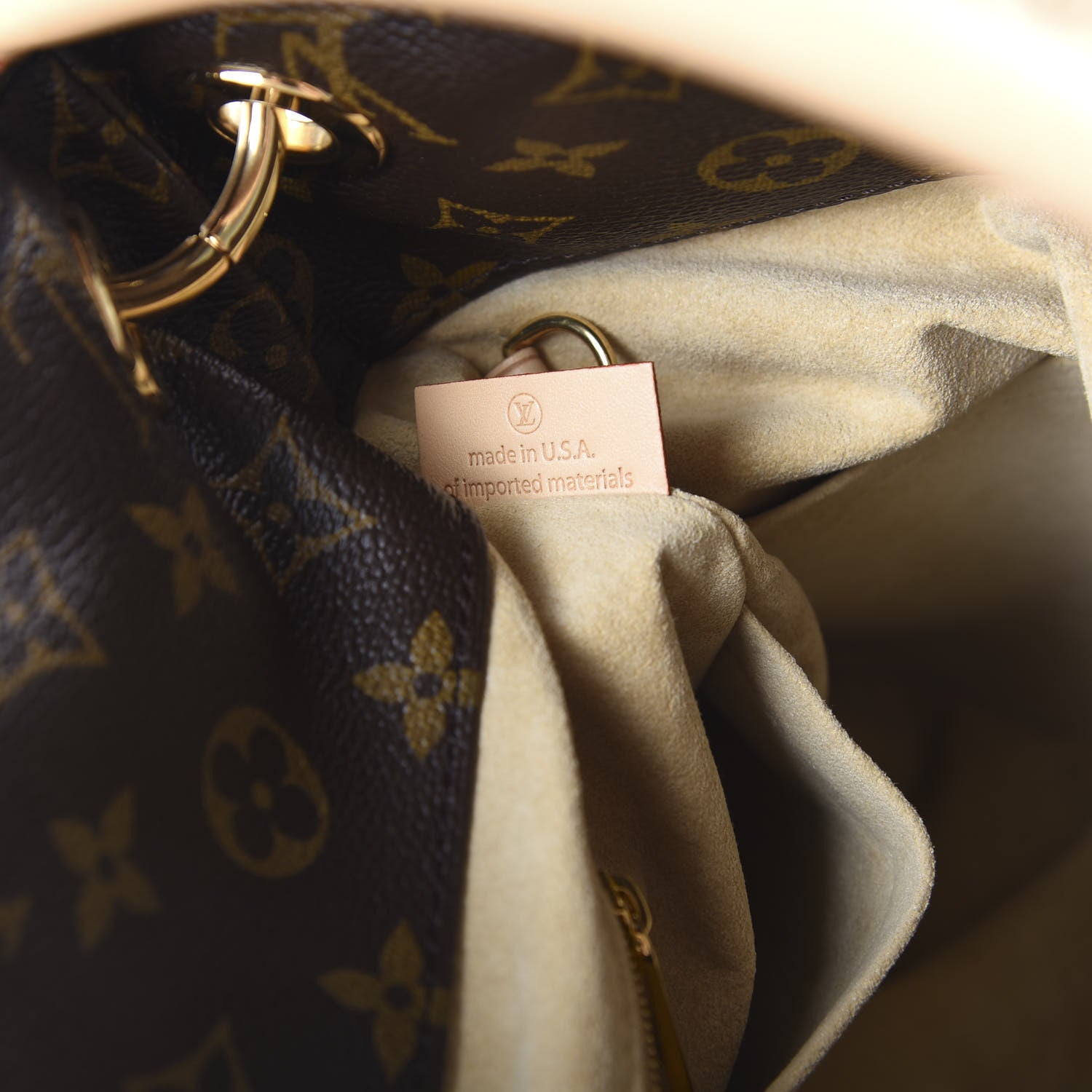 Louis Vuitton Monogram Artsy MM 6 of 11
