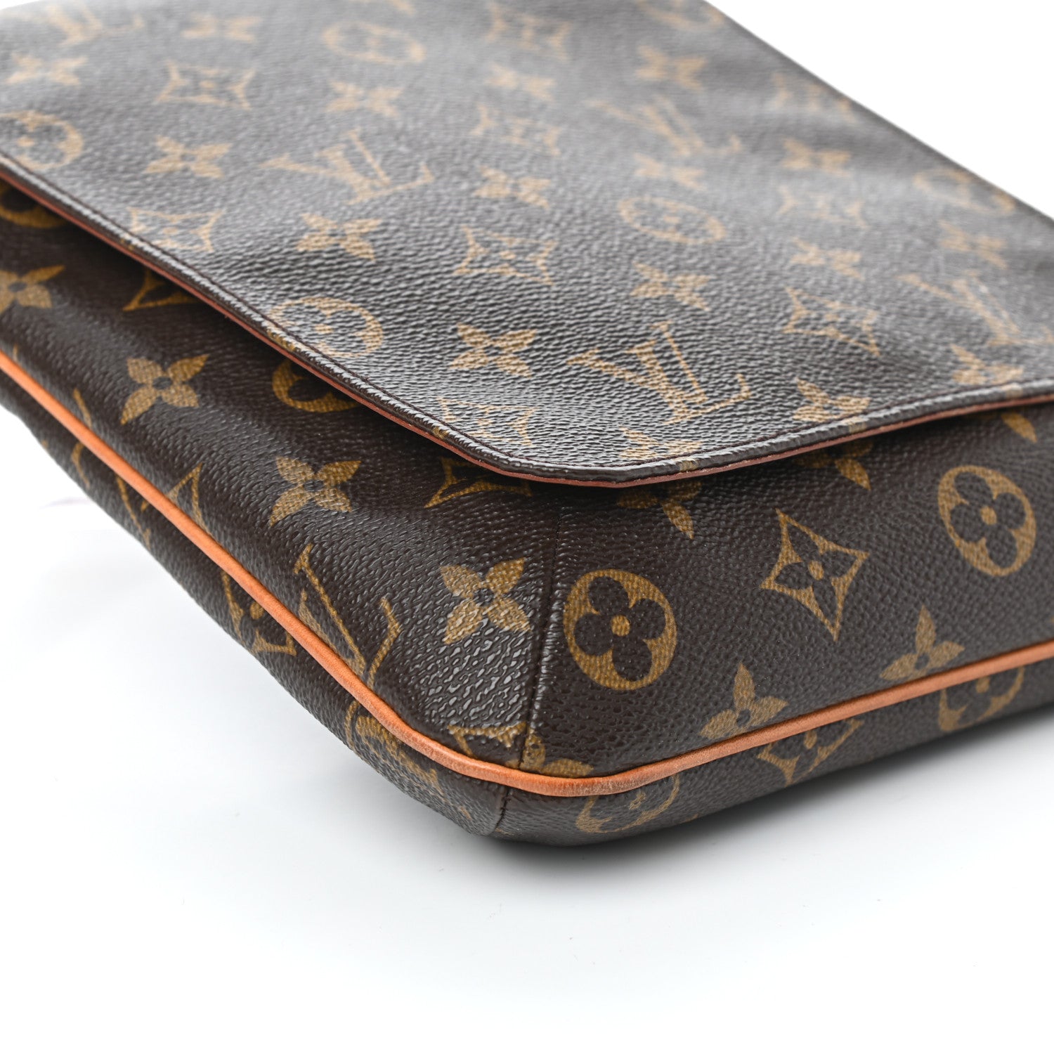 Louis Vuitton Monogram Musette Salsa 8 of 9