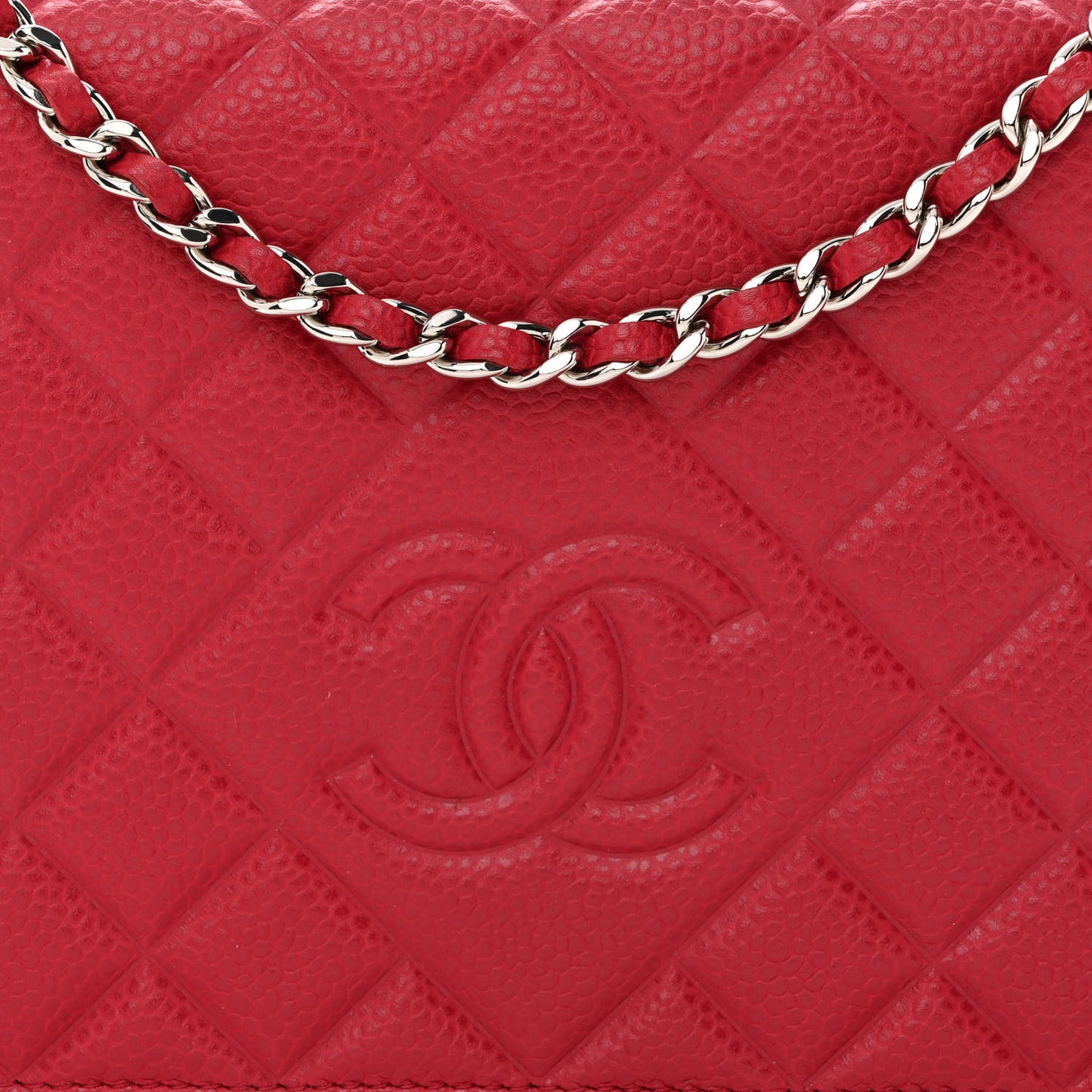 Caviar Quilted Diamond CC Wallet On Chain WOC Red