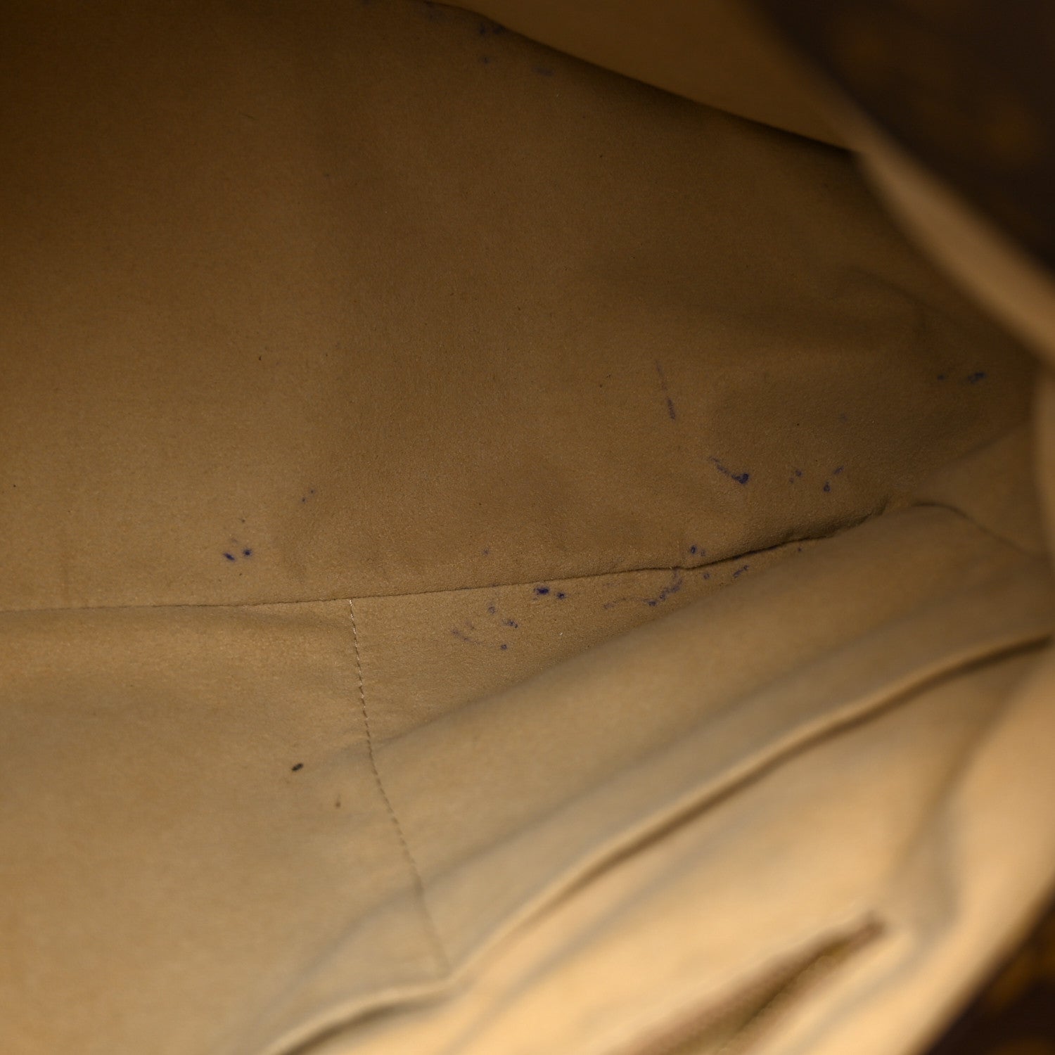 Louis Vuitton Monogram Artsy MM 10 of 16