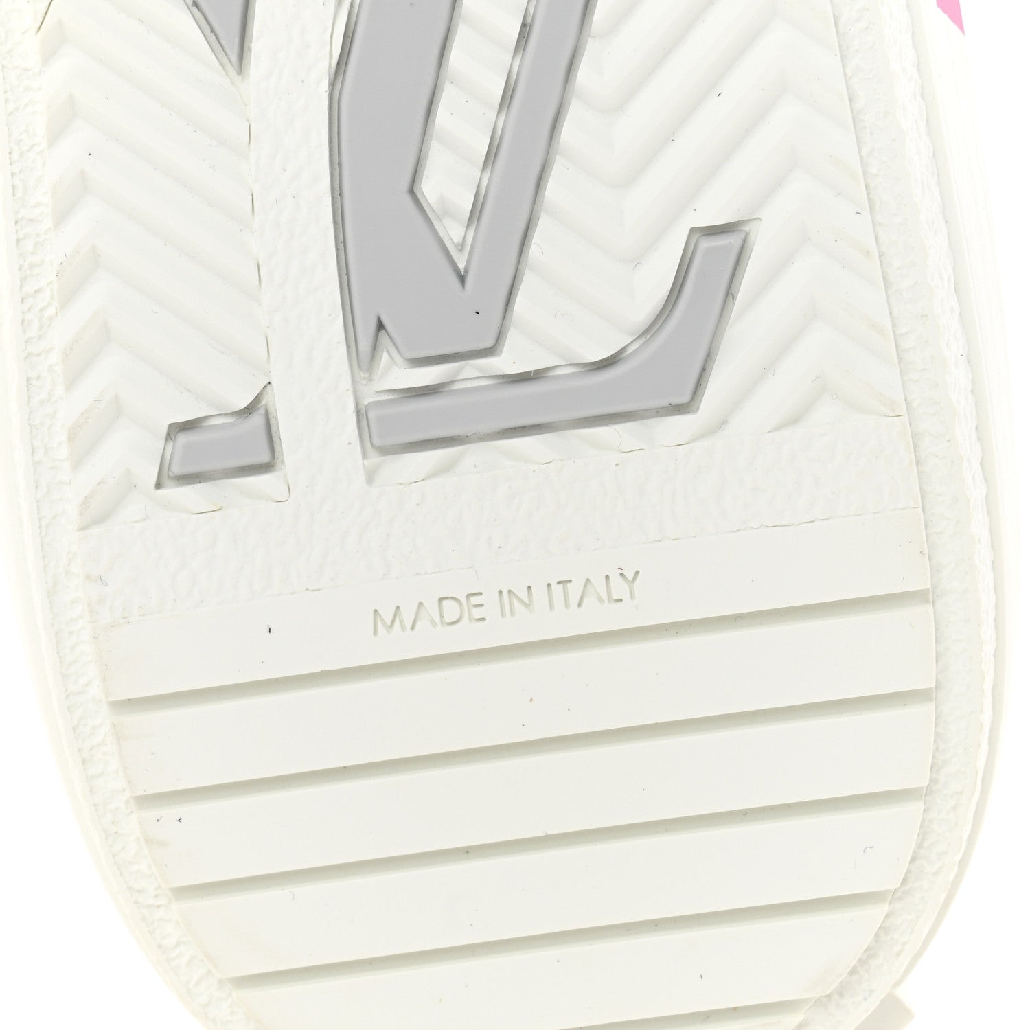 Louis Vuitton Calfskin Charlie Sneaker 39 White Rose Clair 7 of 10