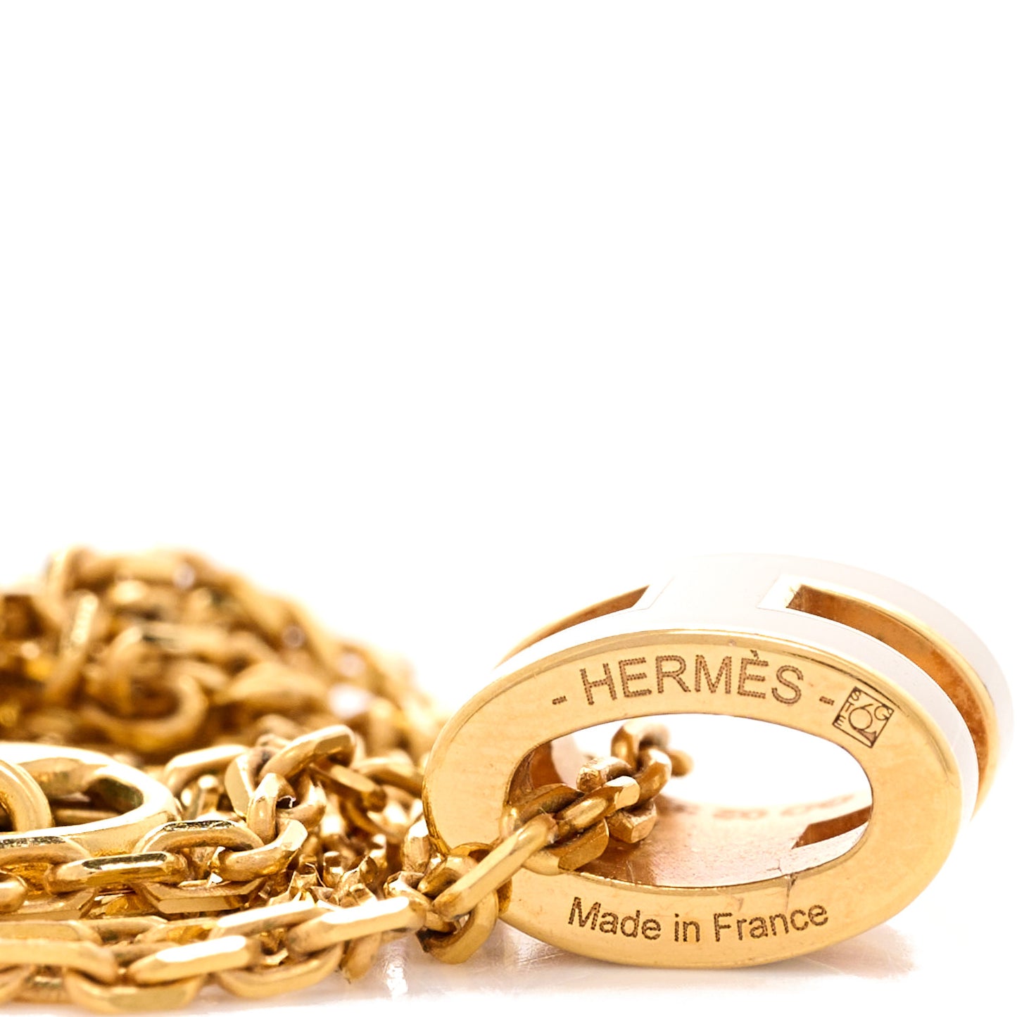 Lacquered Gold Mini Pop H Pendant Necklace Marron Glace