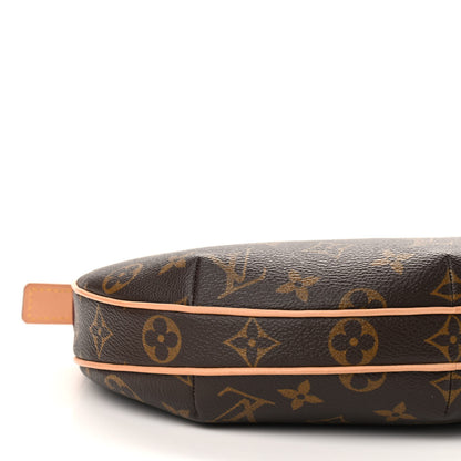 Louis Vuitton Monogram Croissant PM 7 of 8
