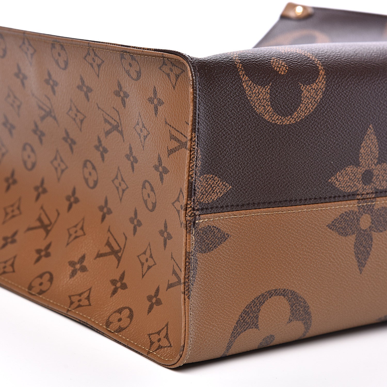 Louis Vuitton Reverse Monogram Giant Onthego GM 7 of 9