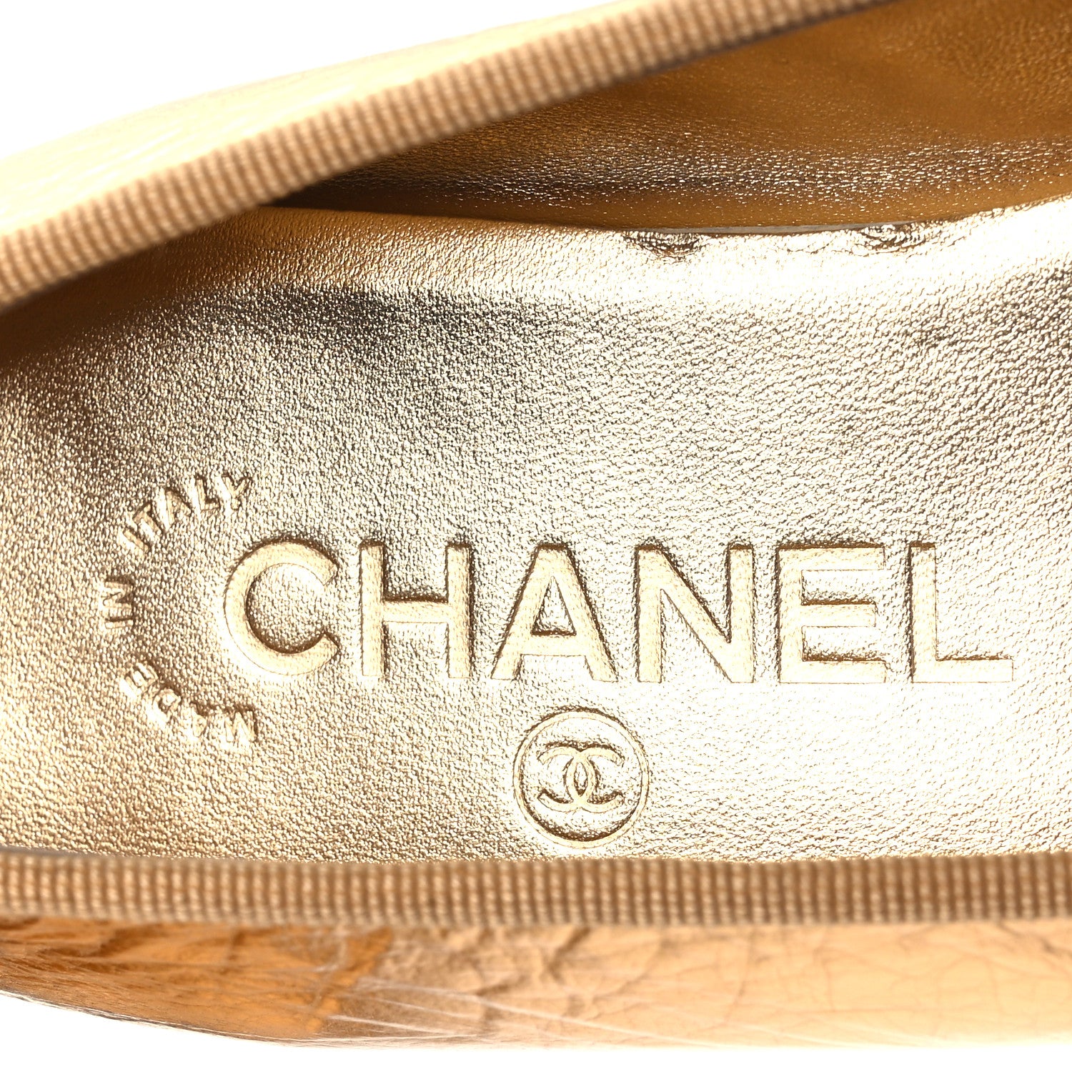 Chanel Metallic Calfskin Grosgrain Cap Toe CC Ballerina Flats 37.5 Gold 8 of 10