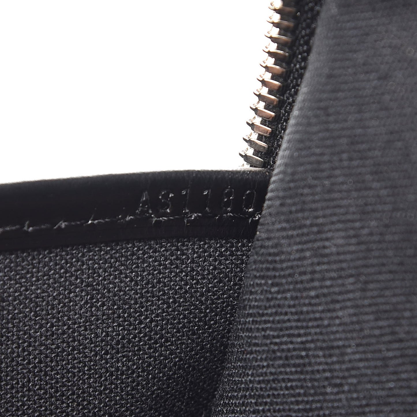 Damier Graphite Icare