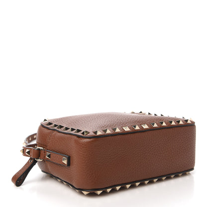 Valentino Garavani Pebbled Calfskin Rockstud Camera Crossbody Bag Bright Cognac 4 of 9