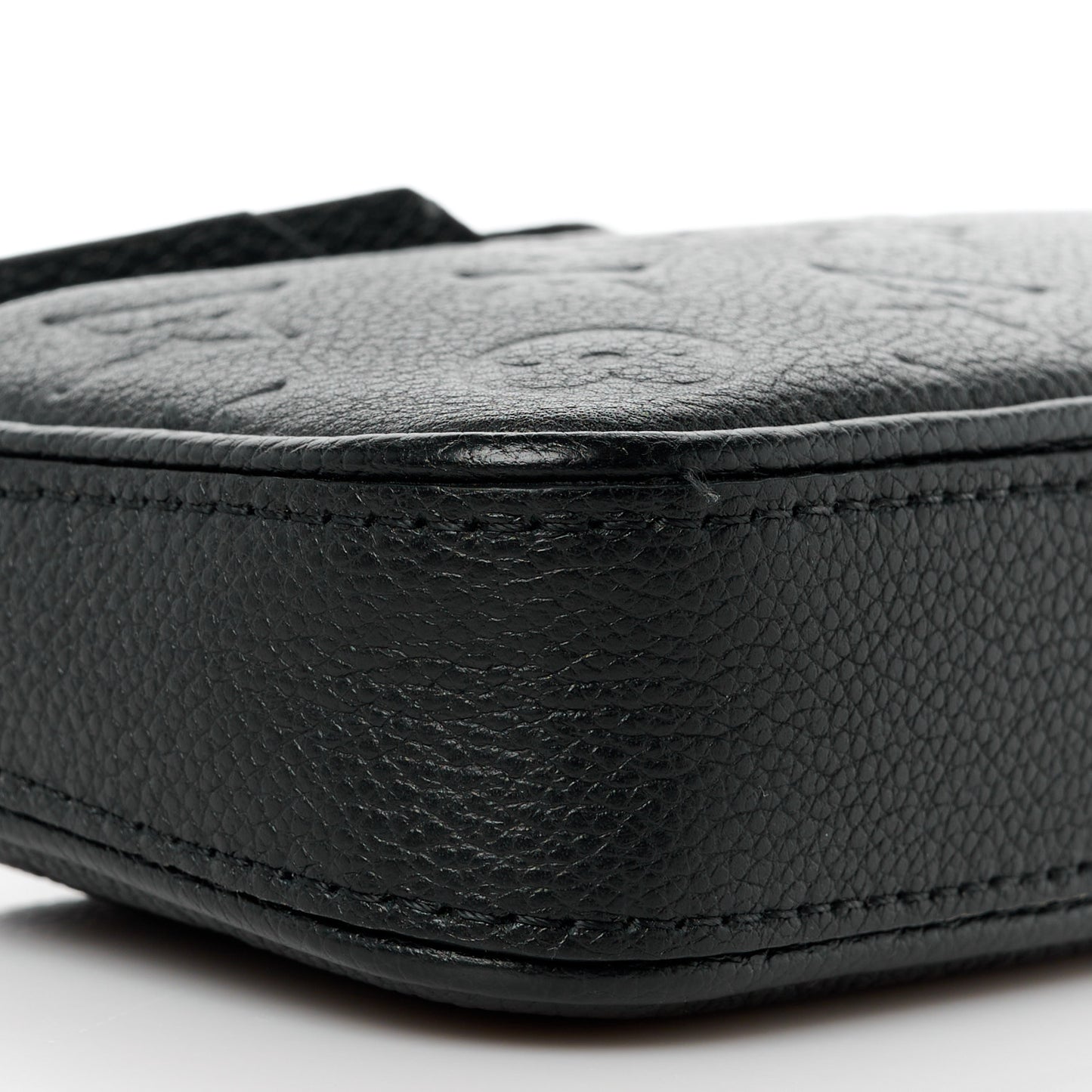 Empreinte Easy Pouch On Strap Black
