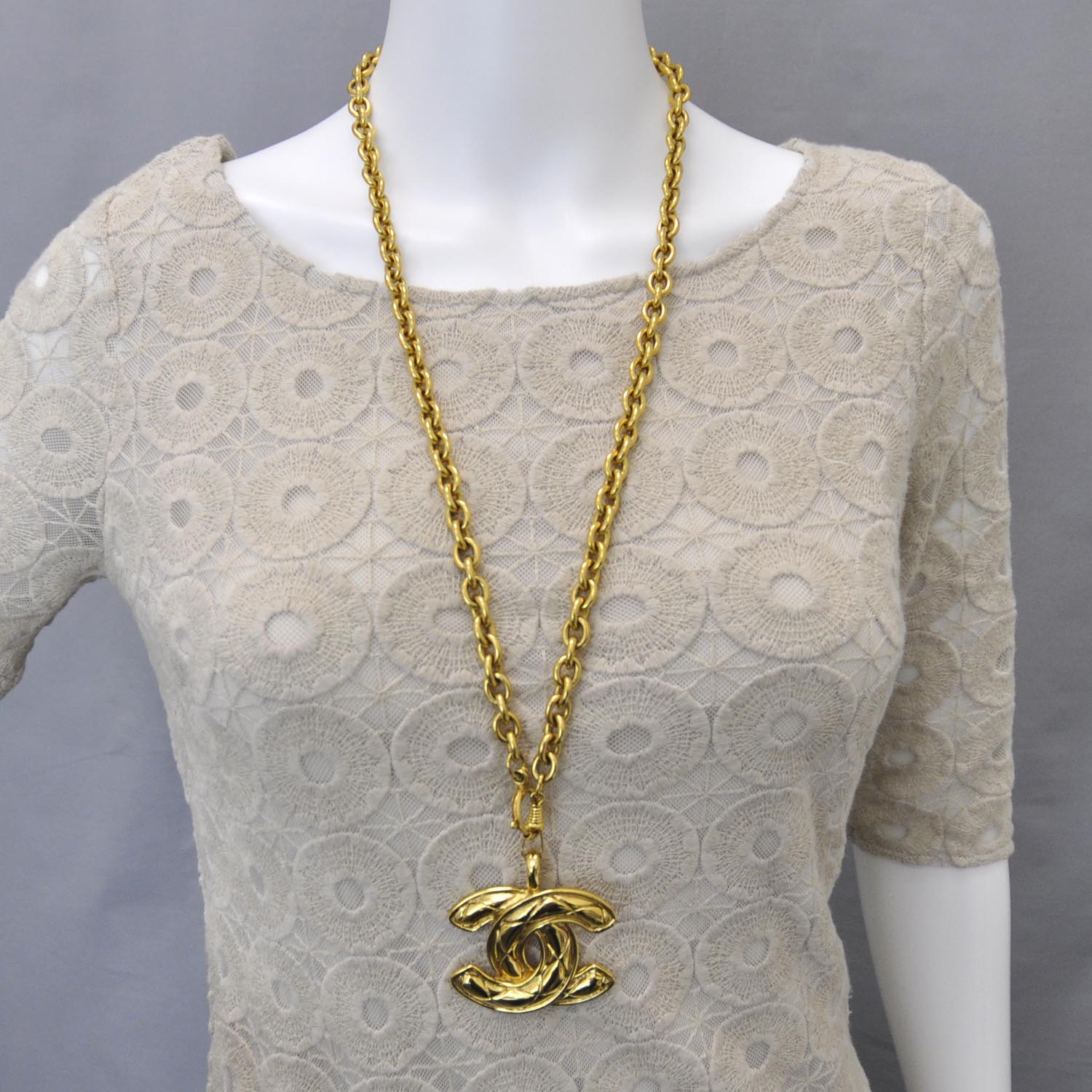 Chanel Quilted CC Long Necklace Gold 2 of 6