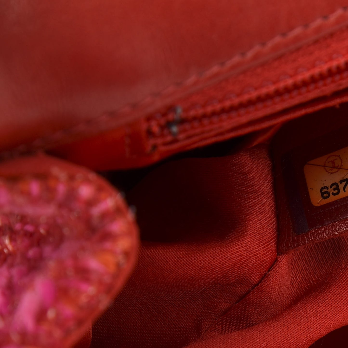 Tweed Quilted Medium Single Flap Red Pink