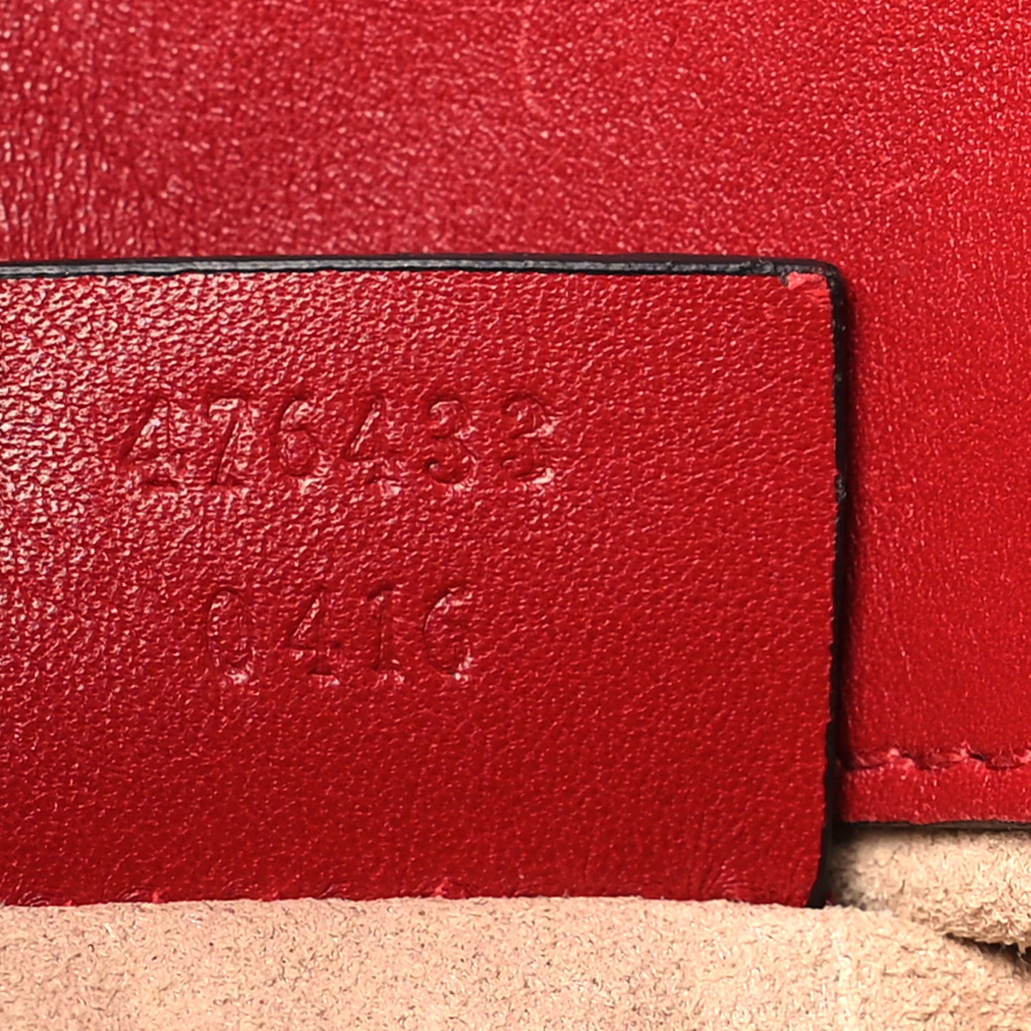 Calfskin Matelasse Super Mini GG Marmont Shoulder Bag Hibiscus Red