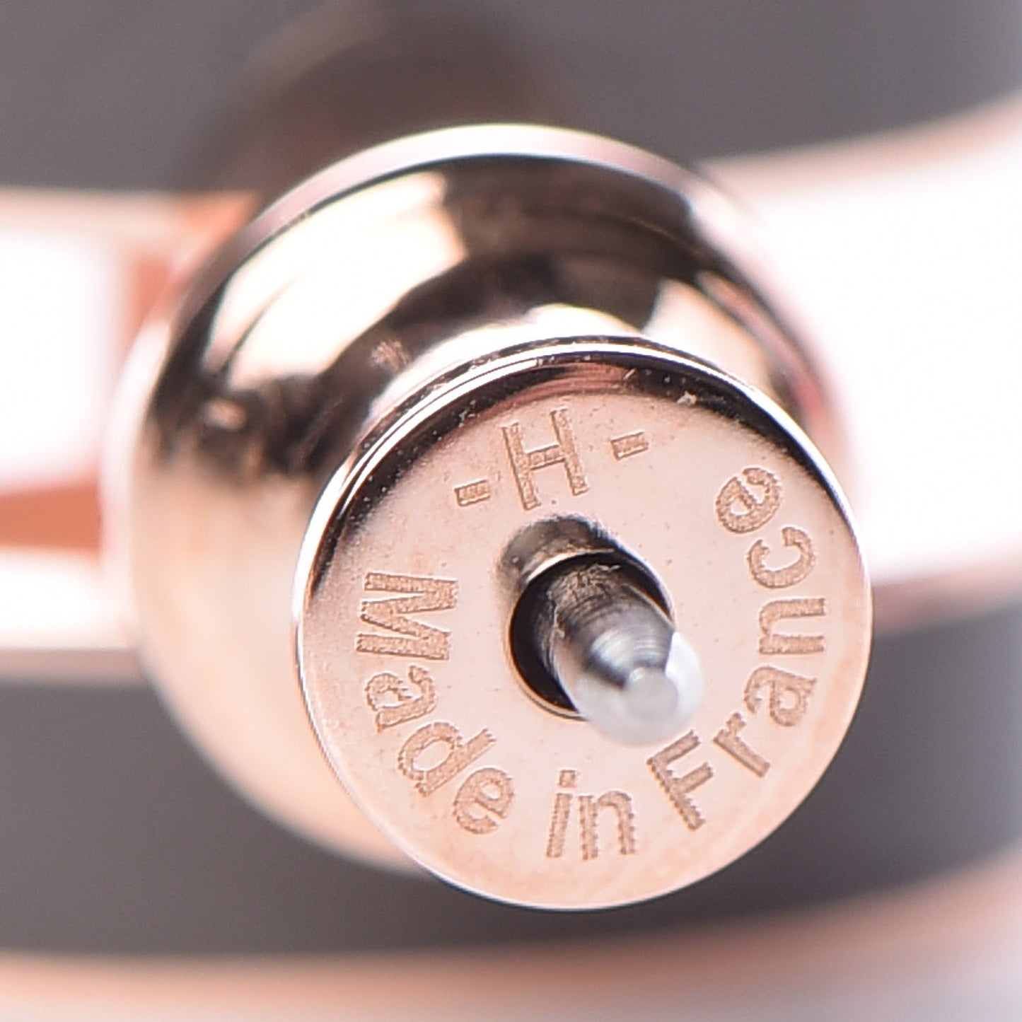 Rose Gold Lacquered Pop H Earrings Etain