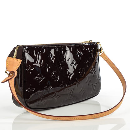 Louis Vuitton Vernis Pochette Accessories NM Amarante 3 of 7