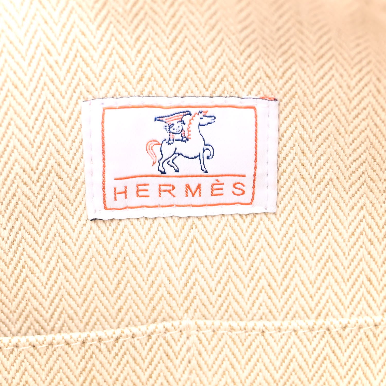 Hermes Canvas Large Bride-A-Brac Cabriole Case Biscuit 6 of 10