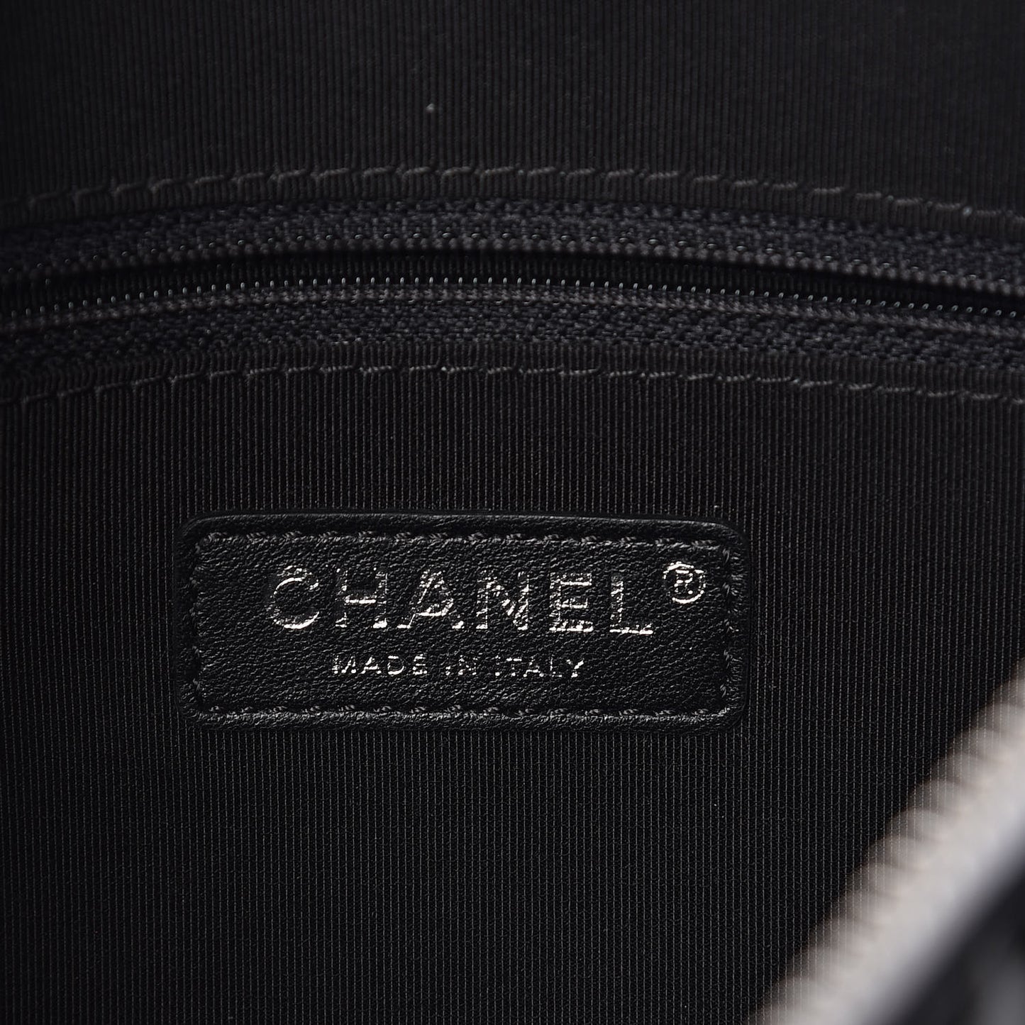 Vinyl Small La Pausa Camera Case Black