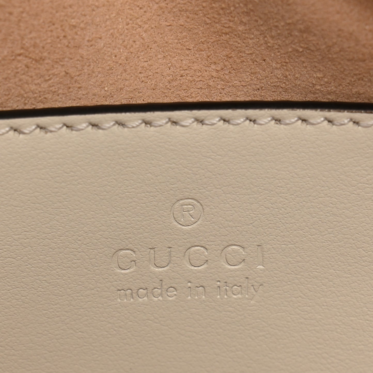 Calfskin Matelasse Small GG Marmont Chain Shoulder Bag White