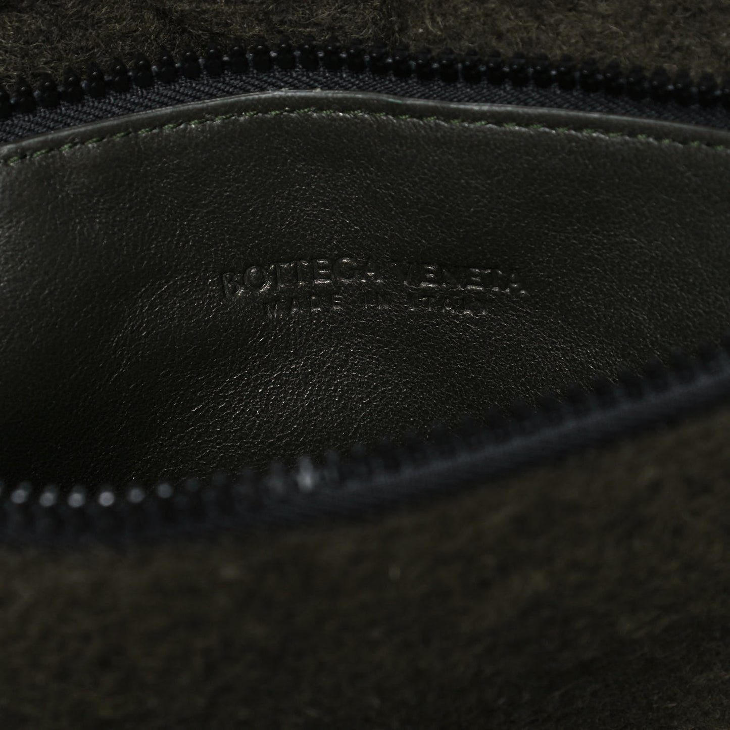 Calfskin Maxi Intrecciato Puffy Laptop Pouch Camping