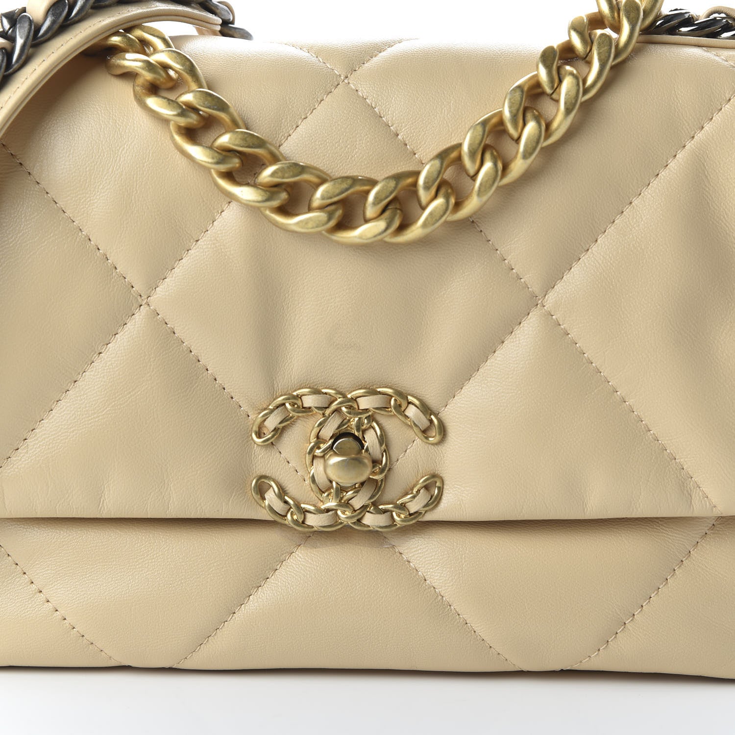 Chanel Lambskin Quilted Medium 19 Flap Beige 10 of 11
