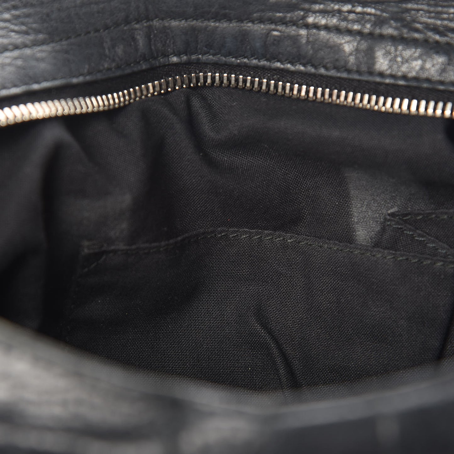 Agneau Giant 12 Silver Hardware Town Black