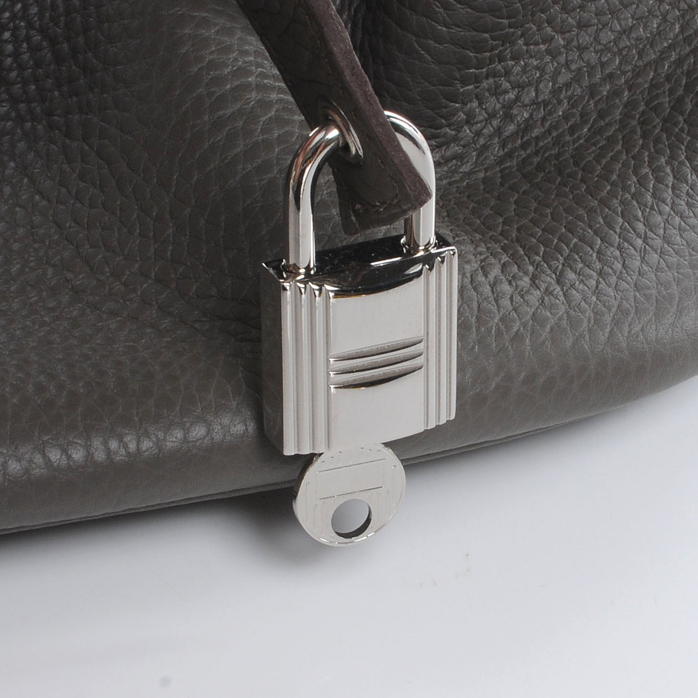 Hermes Taurillon Clemence Picotin Lock GM Graphite 5 of 8