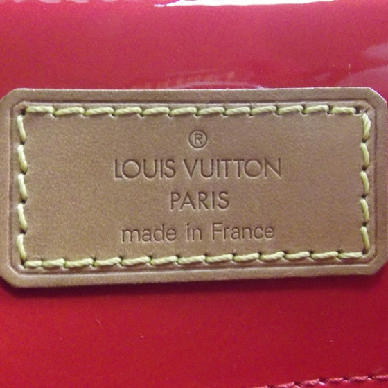 Louis Vuitton Vernis Reade MM Rouge 8 of 9