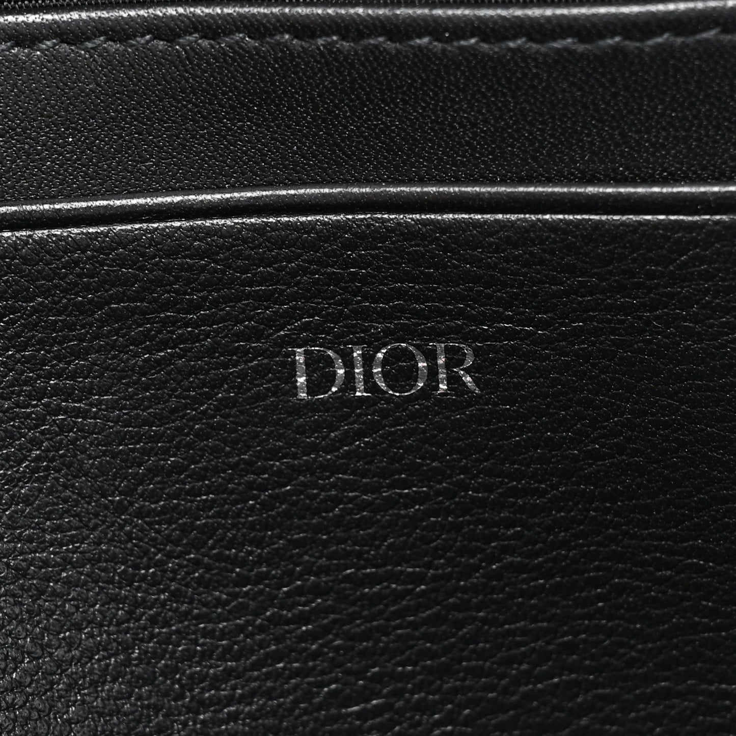 Oblique Pouch Beige Black