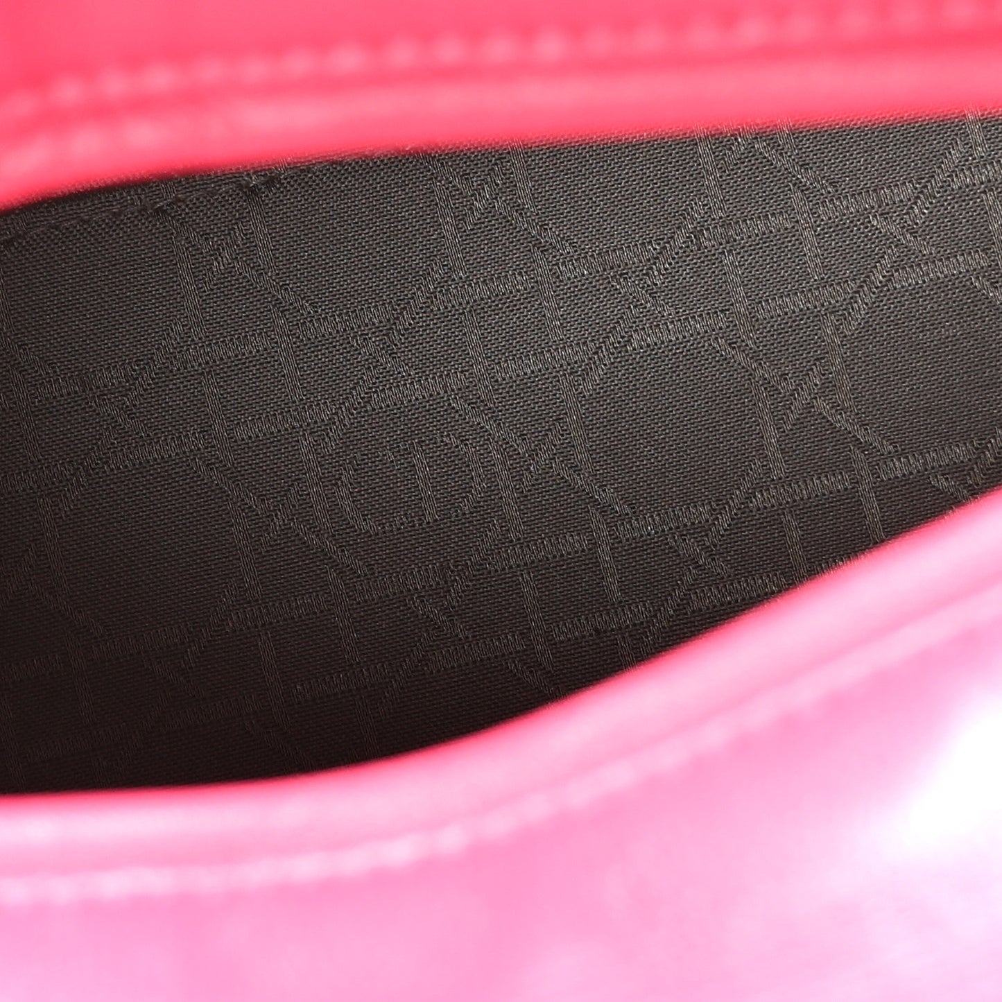 Lambskin Cannage Medium Lady Dior Pink