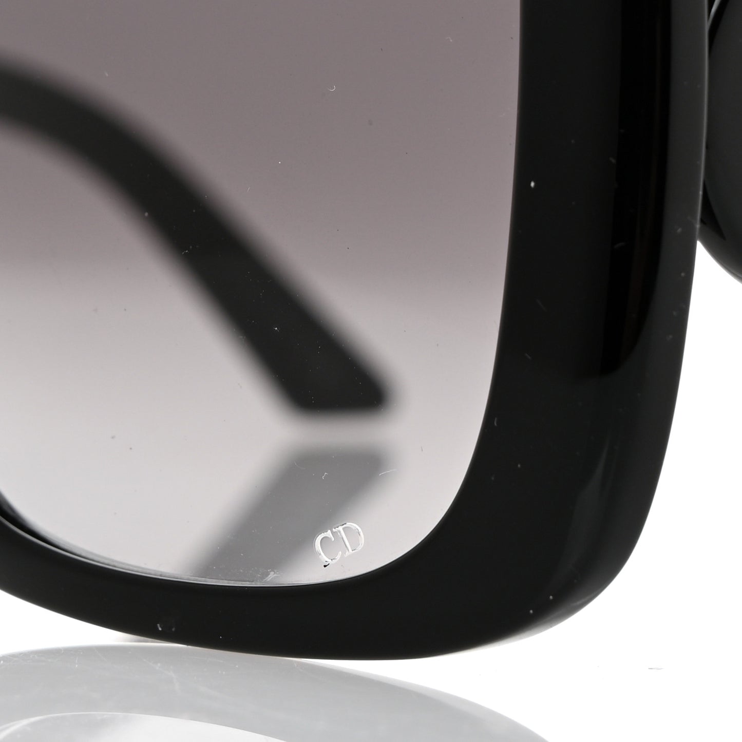 Diorbobby S2F Sunglasses Black