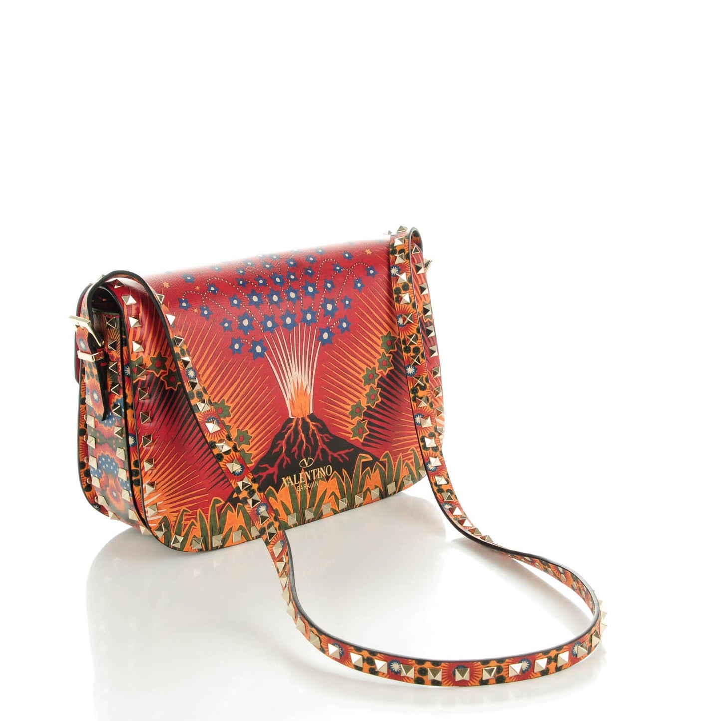 Vitello Enchanted Wonderland Medium Rockstud Flap Saddle Bag Rosso Valentino