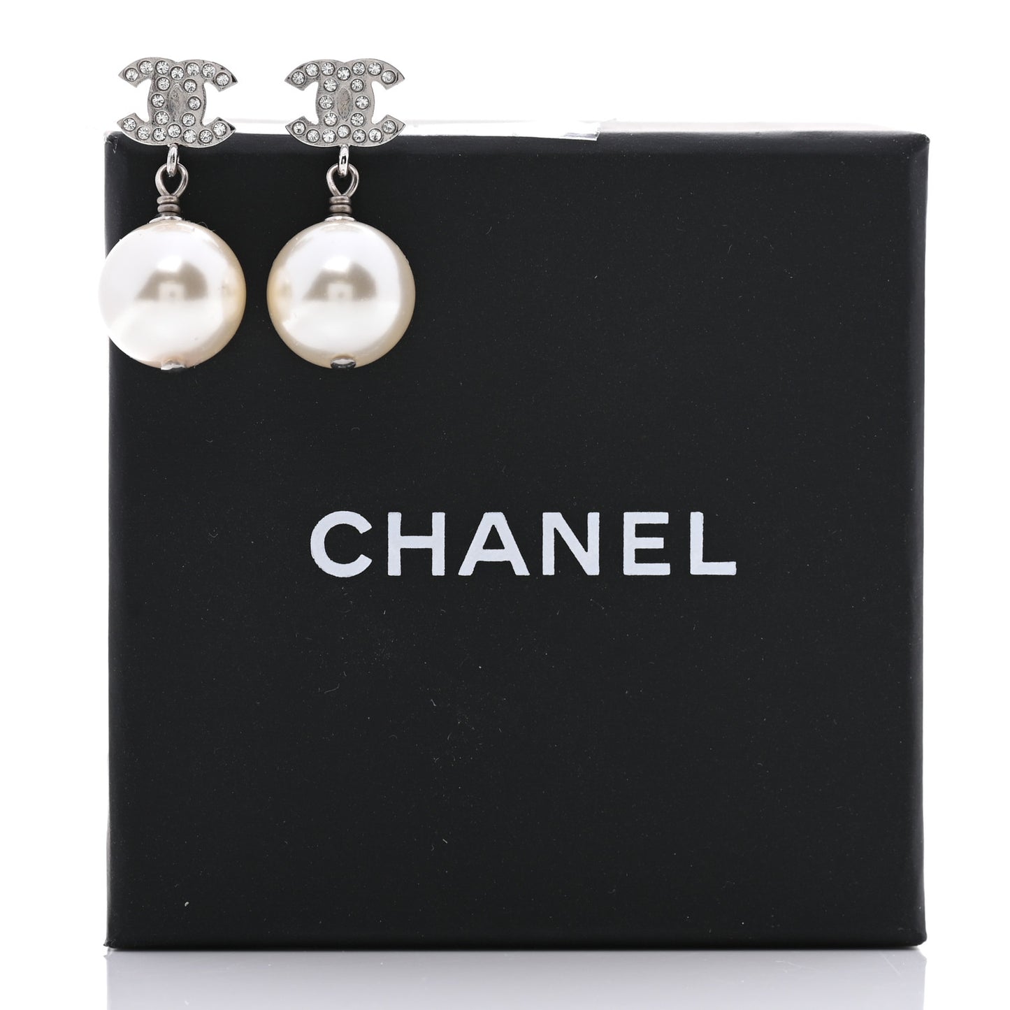 Crystal Pearl CC Drop Earrings Silver Pearly White