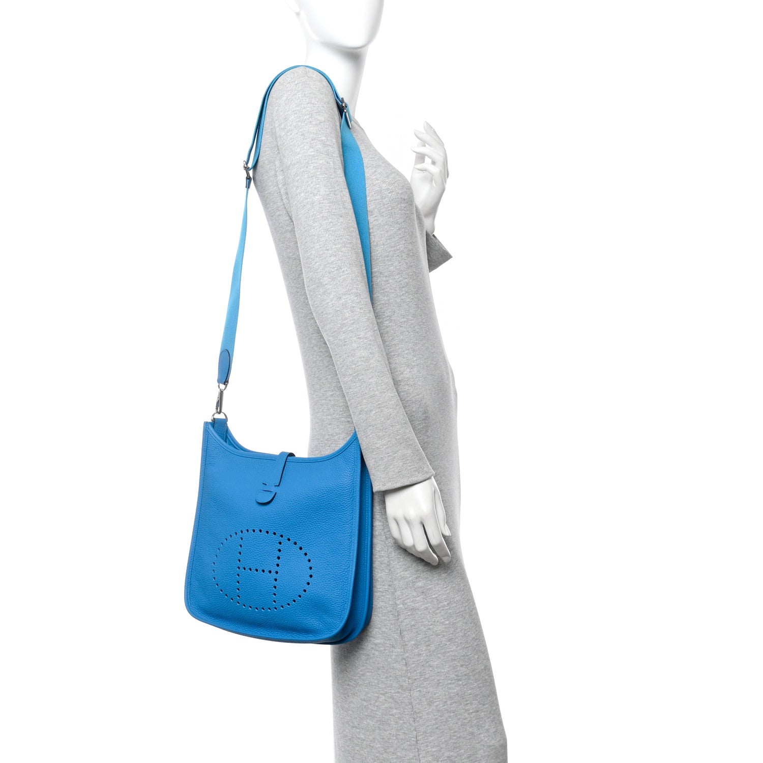 Hermes Taurillon Clemence EVELYNE III PM Bleu Frida 2 of 14